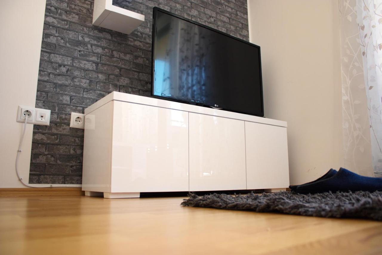 Studio Apartman Miljacka 13 Σαράγεβο Εξωτερικό φωτογραφία